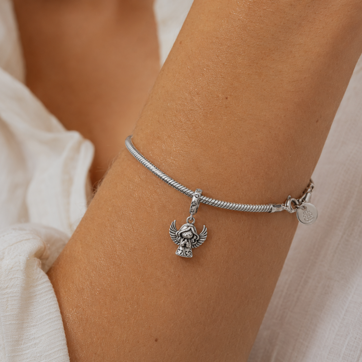 Angel in Prayer Charm 925 Silver