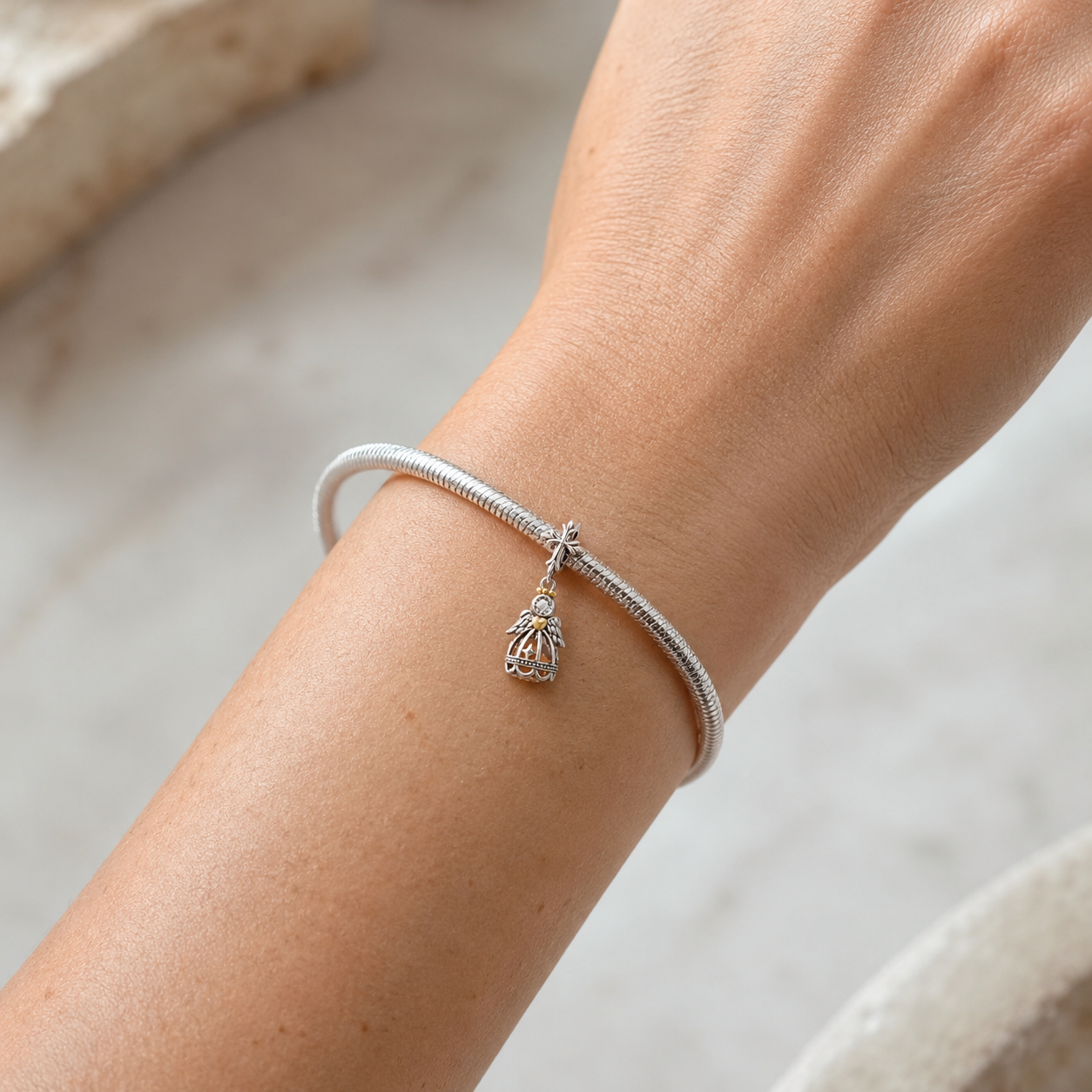 The Light No One Puts Out Charm 925 Silver