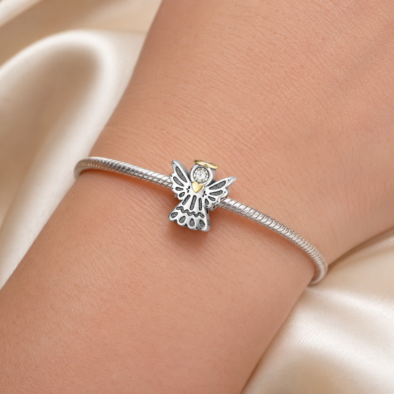 Guardian of Every Step Charm 925 Silver