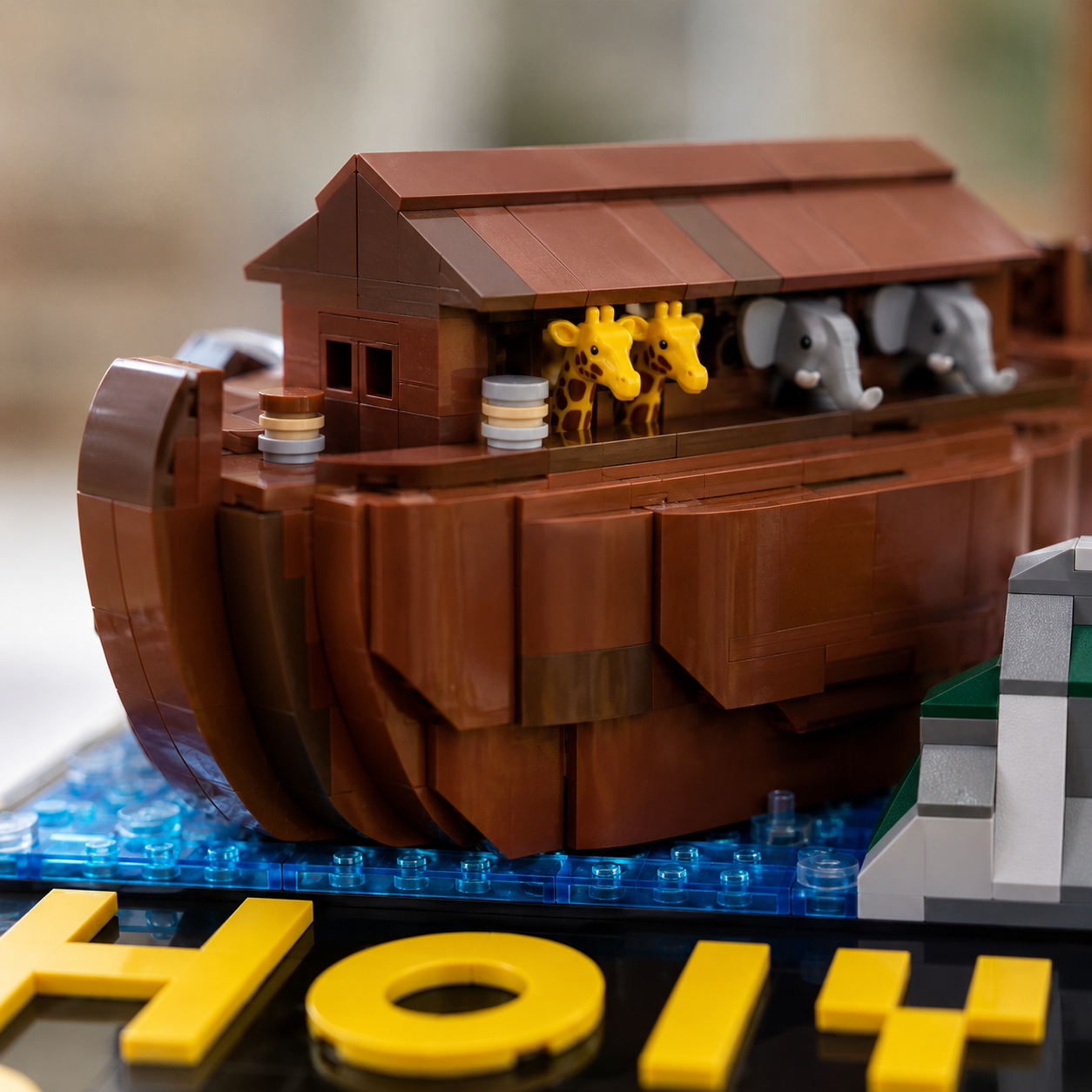 Noah's Ark Building Blocks — 472 Pieces