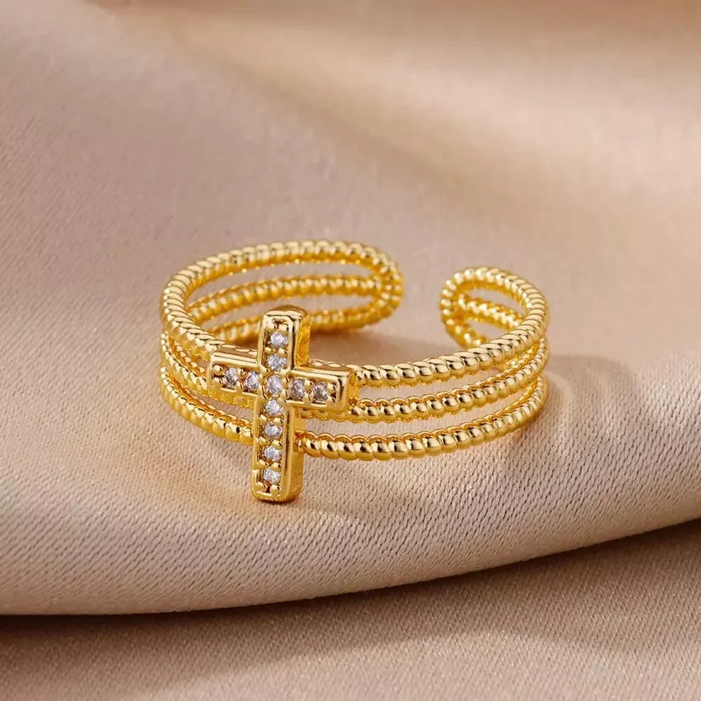 Triple Covenant Ring — Gold