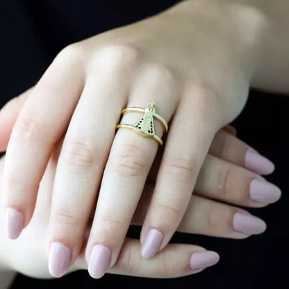 Our Lady of the Sacred Mantle Ring