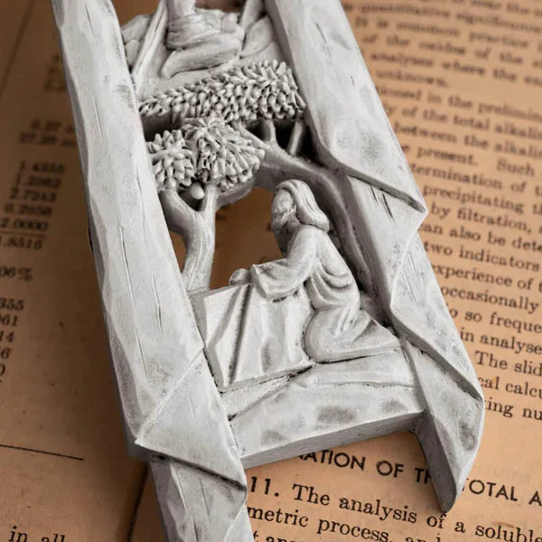 Risen Christ Wall Sculpture — Symbol of Victory and Eternal Life