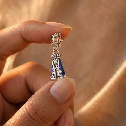 Queen of the Sapphire Mantle Charm — 925 Silver